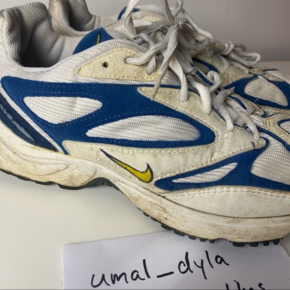 Vintage 1990s Nike Running Sneakers - Size 11 - Picture 4 of 9